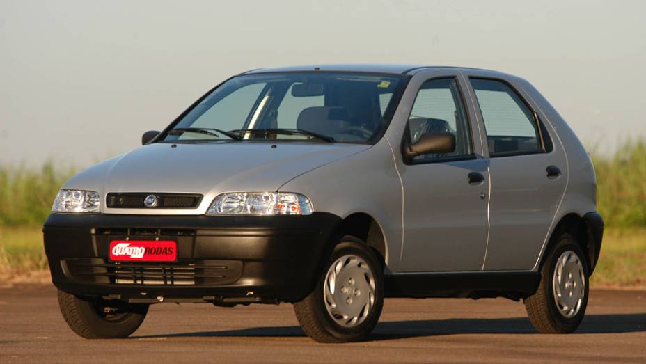 A versão Fire ganhou motor mais potente em 2003 A versão Fire ganhou motor mais potente em 2003