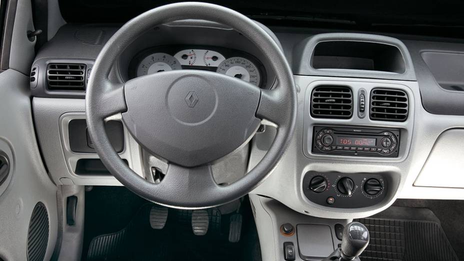 Painel bicolor e volante de Sandero Painel bicolor e volante de Sandero