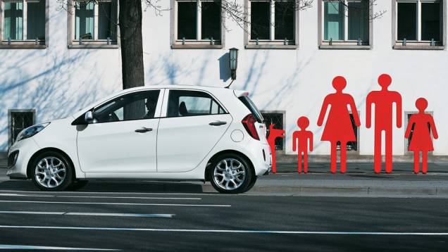 Com 3,60 metros, ele aproveita a plataforma do Hyundai i20, que teve o entre-eixos alongado em 1,5 cm Com 3,60 metros, ele aproveita a plataforma do Hyundai i20, que teve o entre-eixos alongado em 1,5 cm