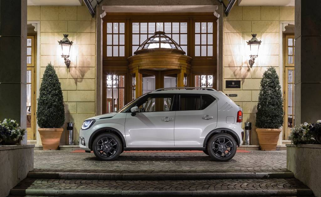 Com aspirações de SUV, Suzuki lança nova geração do Ignis