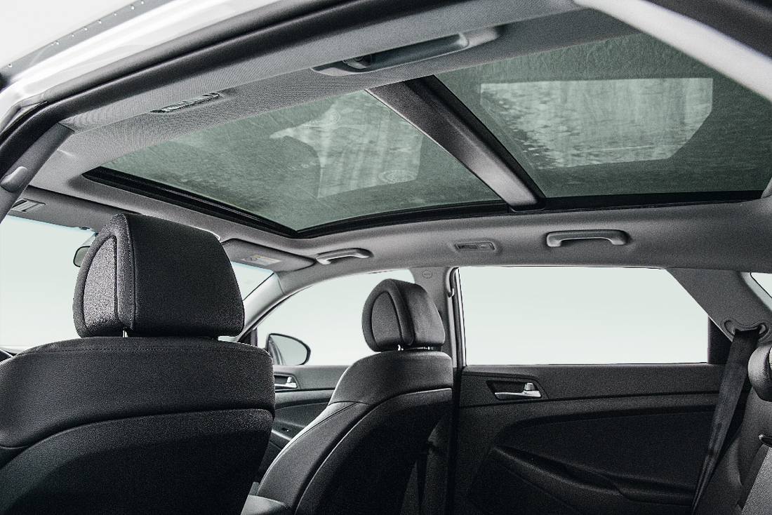 Teto solar bi-partido a partir da vers&atilde;o intermedi&aacute;ria GLS