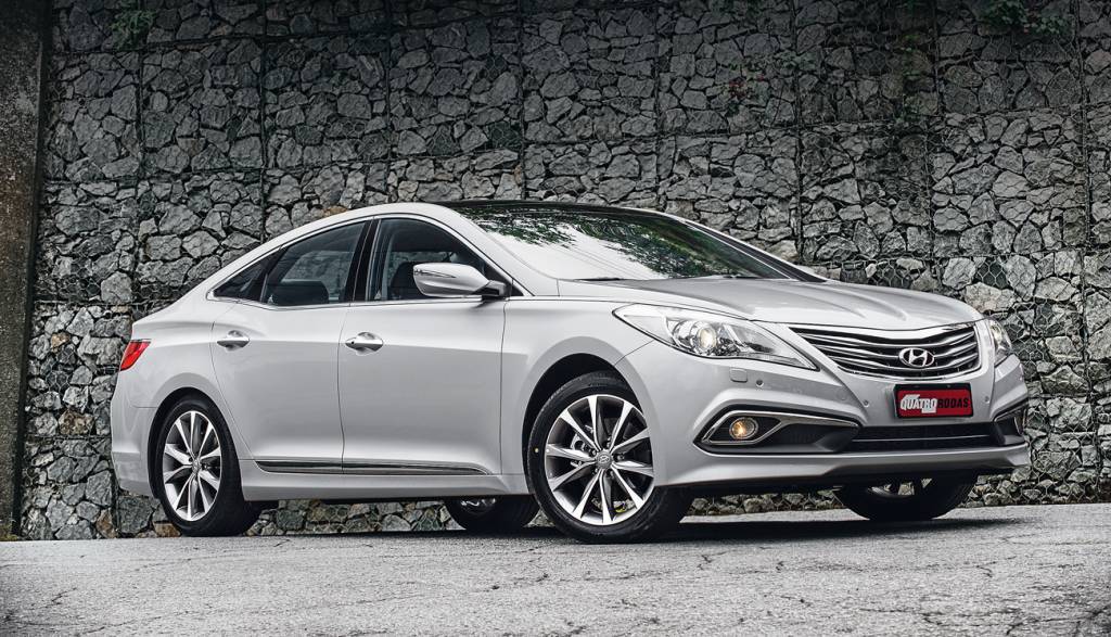 Hyundai Azera usado é sedã de luxo com V6 de 250 cv por menos de R$ 70.000