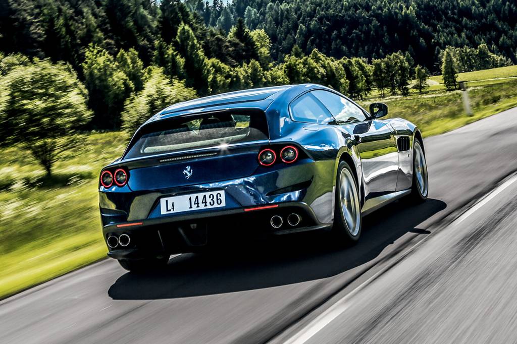 Ferrari GTC4Lusso: o melhor dos dois mundos