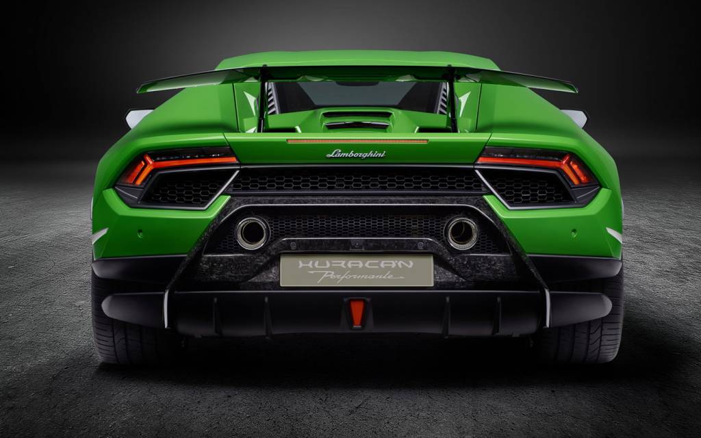 Lambo Huracán Performante 6 Lambo Huracán Performante 6