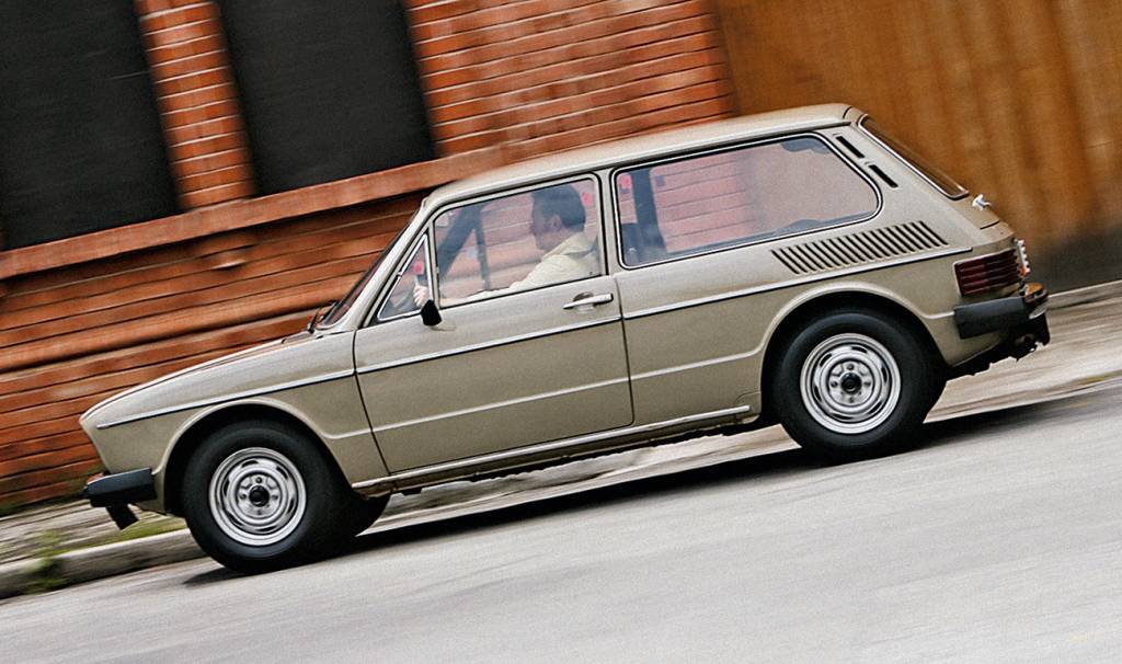 VW Brasilia: os 50 anos do carro nacional que ganhou o mundo