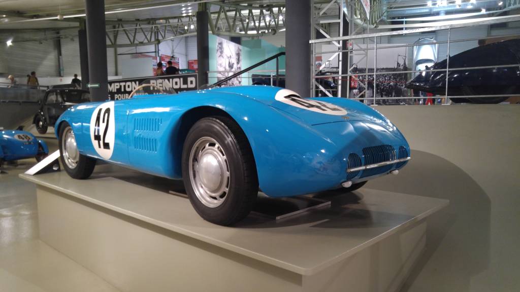 Panhard e Lotus
