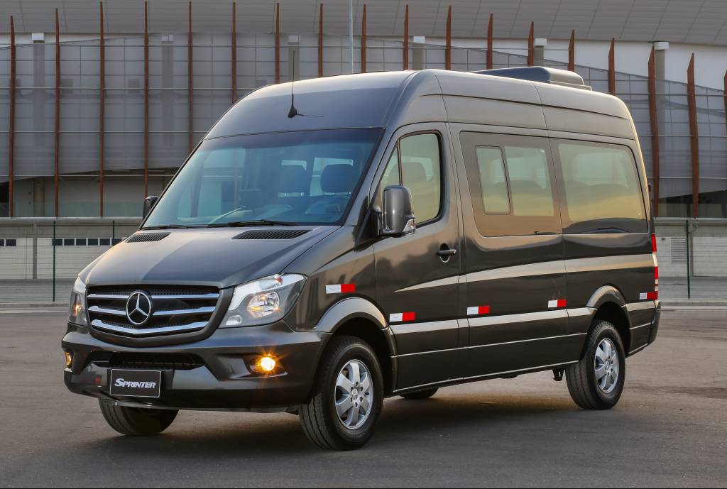 Mercedes Sprinter completa 20 anos e ganha edição limitada