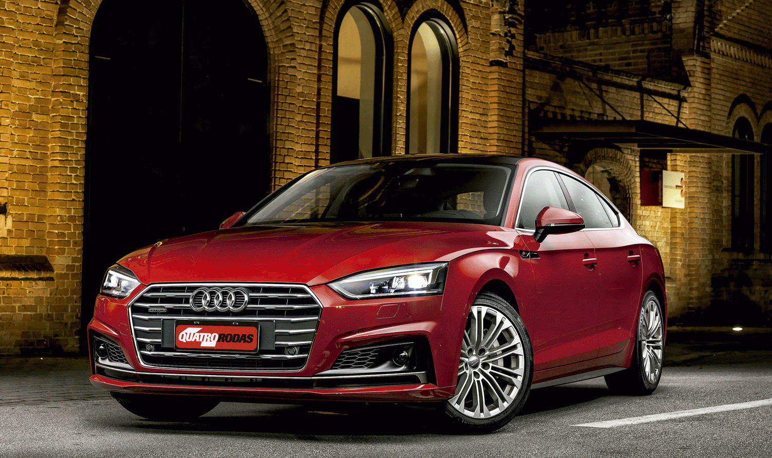 QR-698-CAR-AUDI-A5-1802