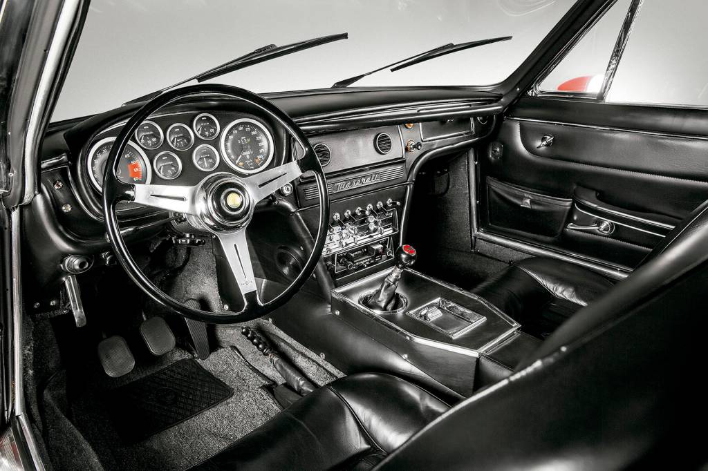 Clássicos: Maserati 3500 GTiS Sebring