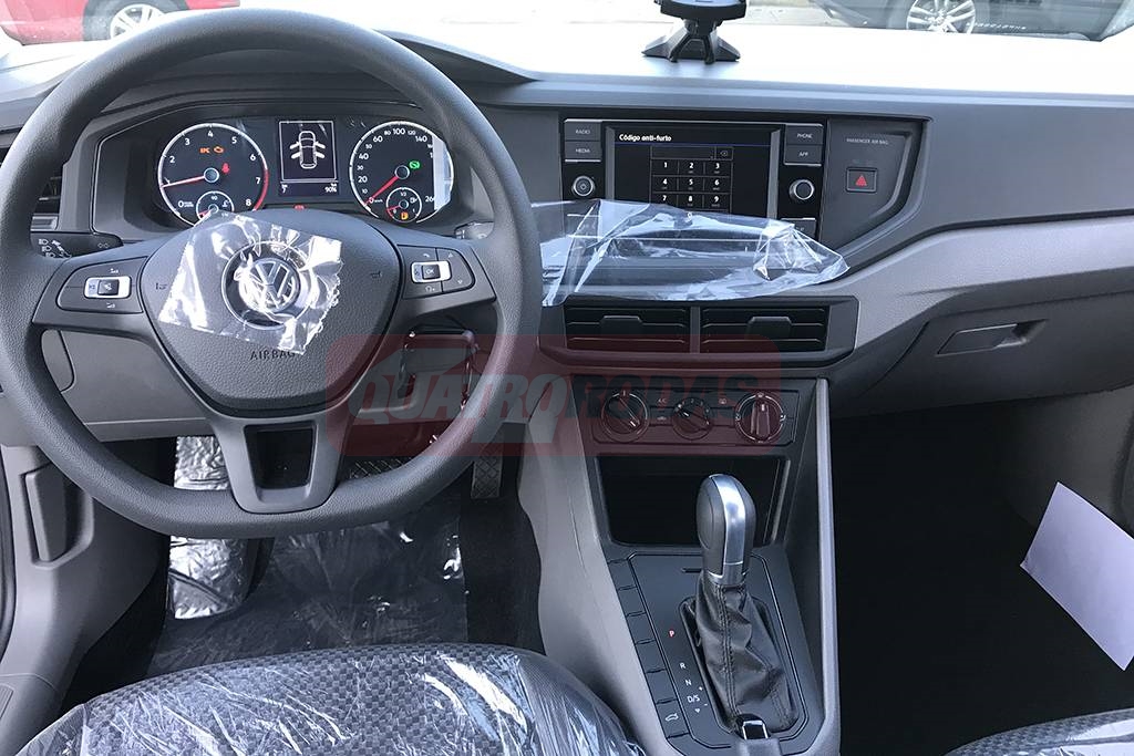Volkswagen Polo 1.6 MSI AT 5 Volkswagen Polo 1.6 MSI AT 5