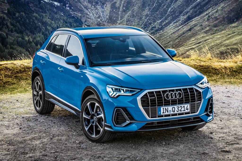 Audi-Q3_Turbo-Blue_007.jpg Audi-Q3_Turbo-Blue_007.jpg
