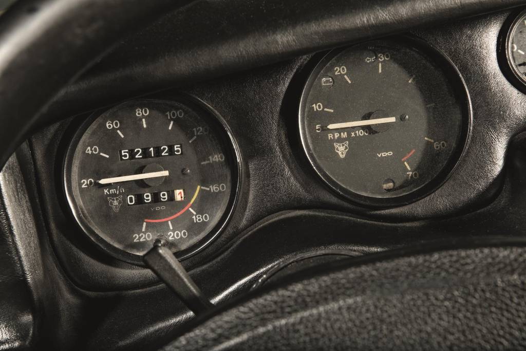 Automóvel AM4, da Puma, 1993. Automóvel AM4, da Puma, 1993.