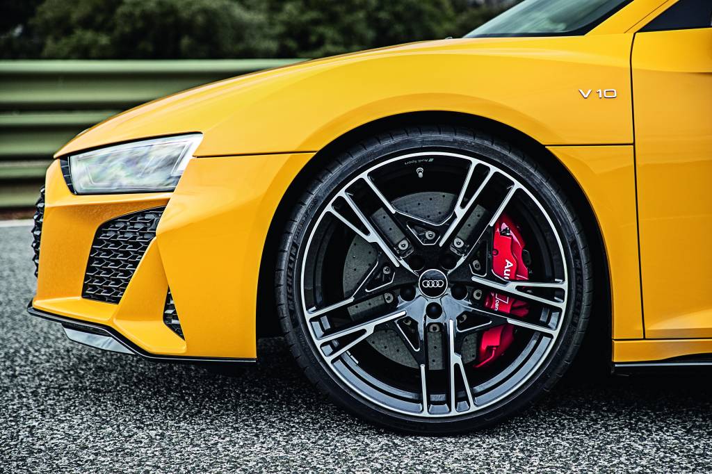 R8 4 R8 4