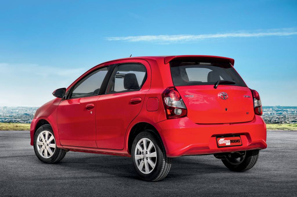 Toyota Etios Versão X-Plus é a mais completa disponível