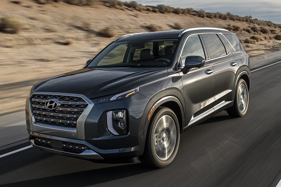 Donos de SUV da Hyundai se queixam de cheiro de alho e chulé no carro