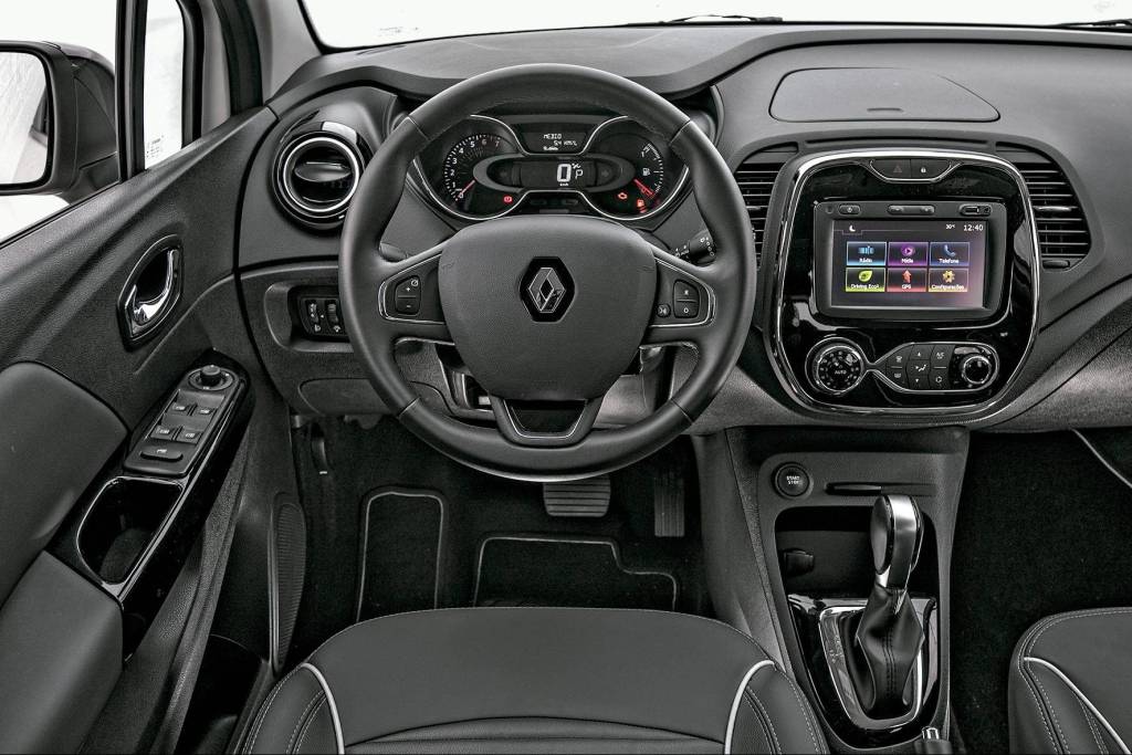 Renault Captur Intense 1.6 CVT Renault Captur Intense 1.6 CVT