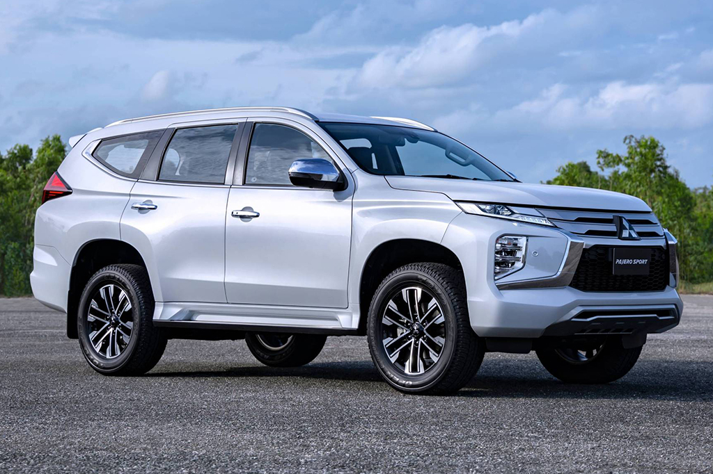 Mitsubishi Pajero Sport 2020