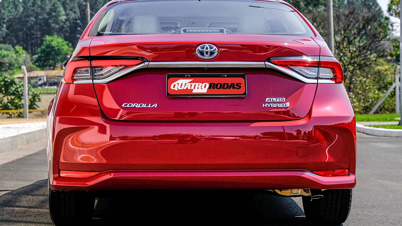 Toyota Corolla Híbrido possui duas baterias