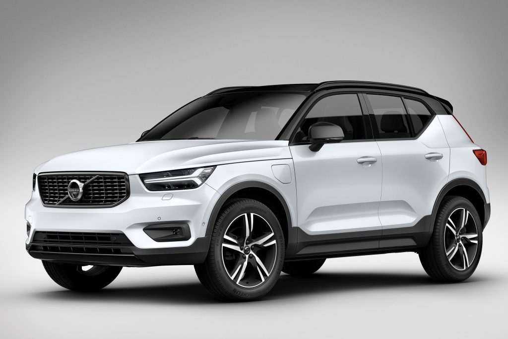 volvo_xc40_t5_plug-in_hybrid_r-design_019c00fb0cc808a6 Volvo não terá nenhum carro só a combustão à venda no Brasil já em 2021