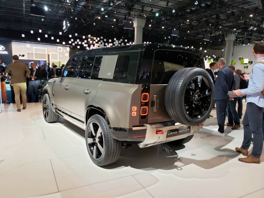 Land Rover Defender Land Rover Defender