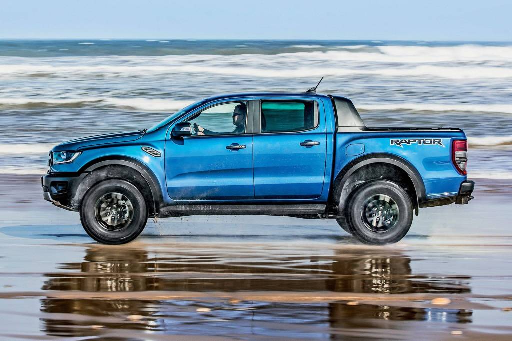 Raptor_Performance_Blue_057.JPG Raptor_Performance_Blue_057.JPG