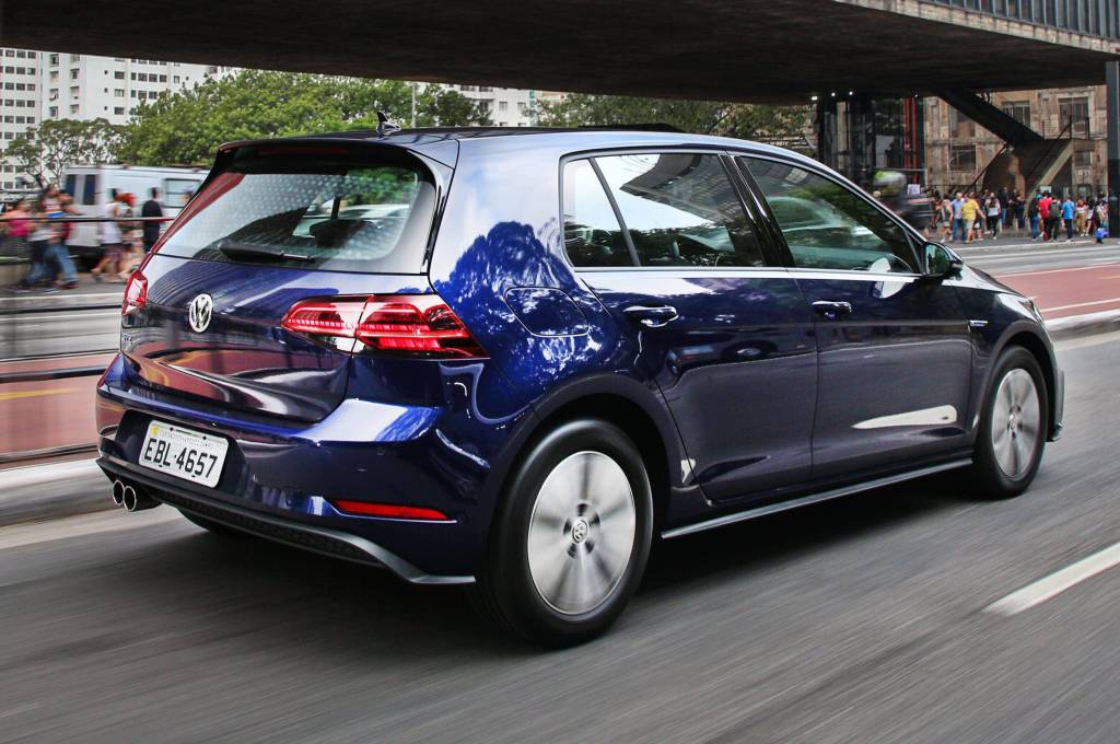 Impressões: Volkswagen Golf GTE é um GTI que virou vegetariano
