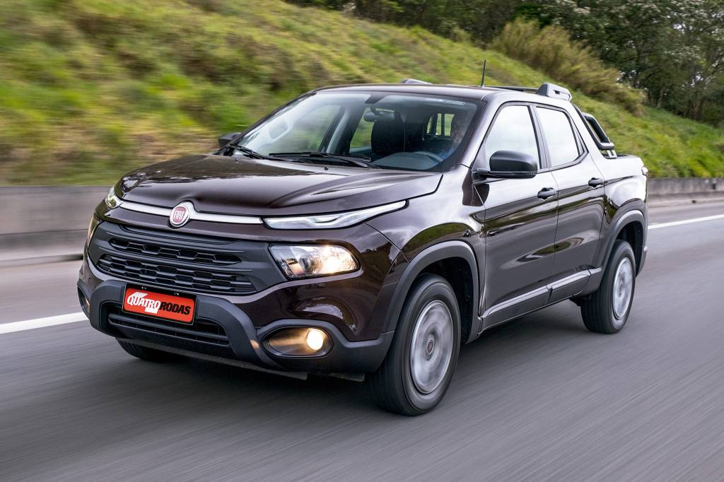 Fiat Toro Endurance MT Teste: Fiat Toro 1.8 manual é confortável, mas clama por um motor melhor