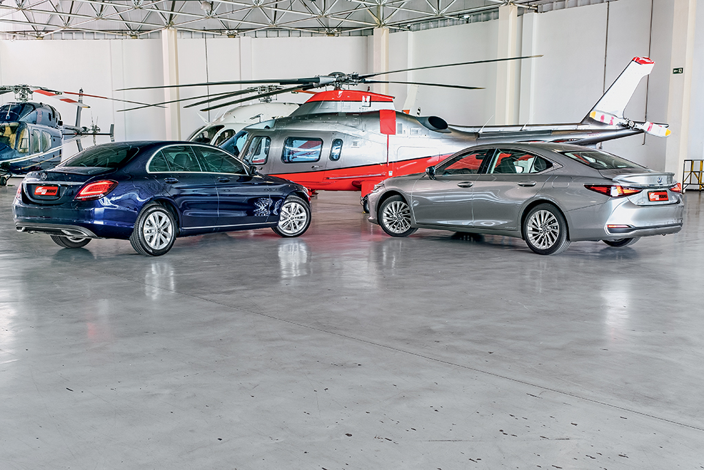 Comparativo Lexus ES 300h x Mercedes-Benz C 200 EQ Boost Comparativo Lexus ES 300h x Mercedes-Benz C 200 EQ Boost