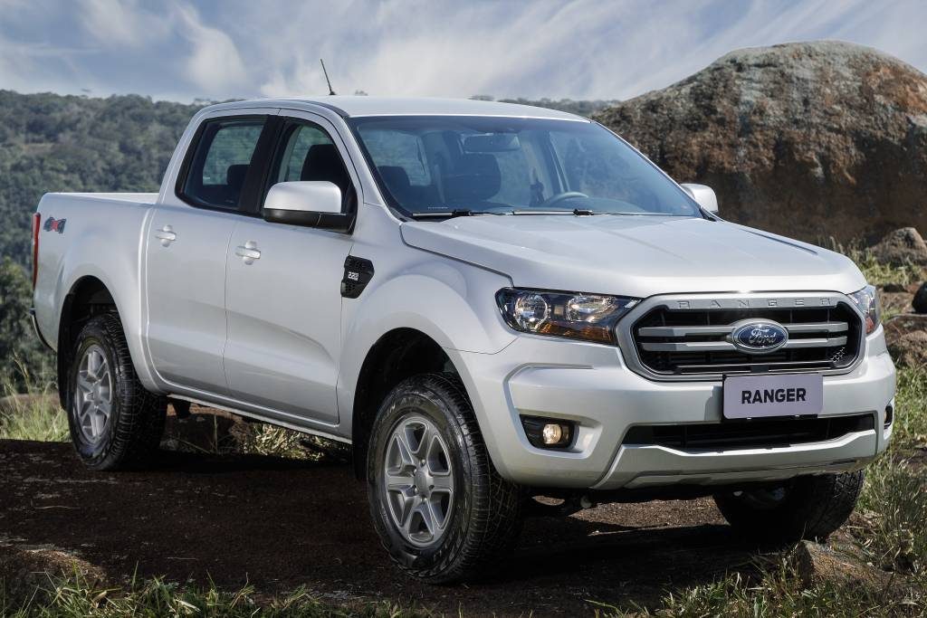 ford_ranger_xls_super_cab_4_01ef021612780c57 S10, Hilux, Ranger e mais: as diferenças de motor e dimensões das picapes