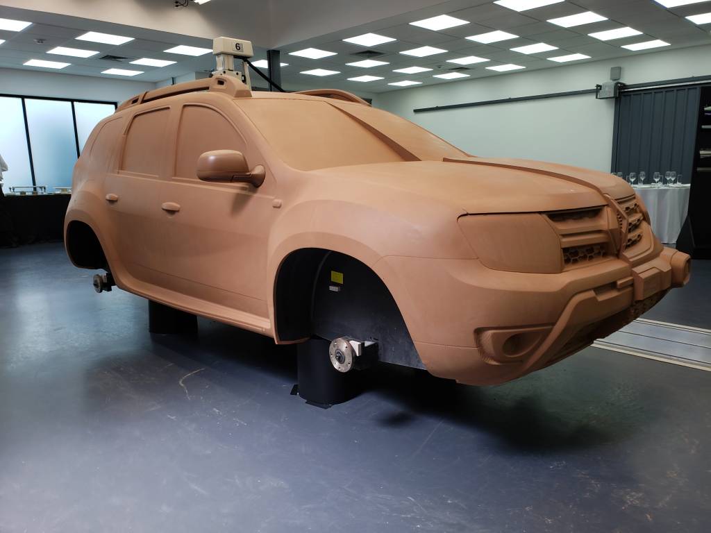 Renault Duster 2021 clay (2) Renault Duster 2021 clay (2)