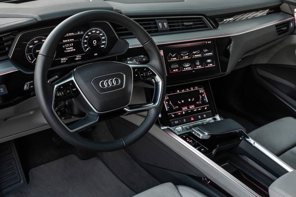 Audi e-tron Audi e-tron