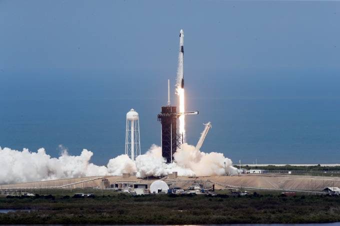 Crew Dragon/ SpaceX Crew Dragon/ SpaceX