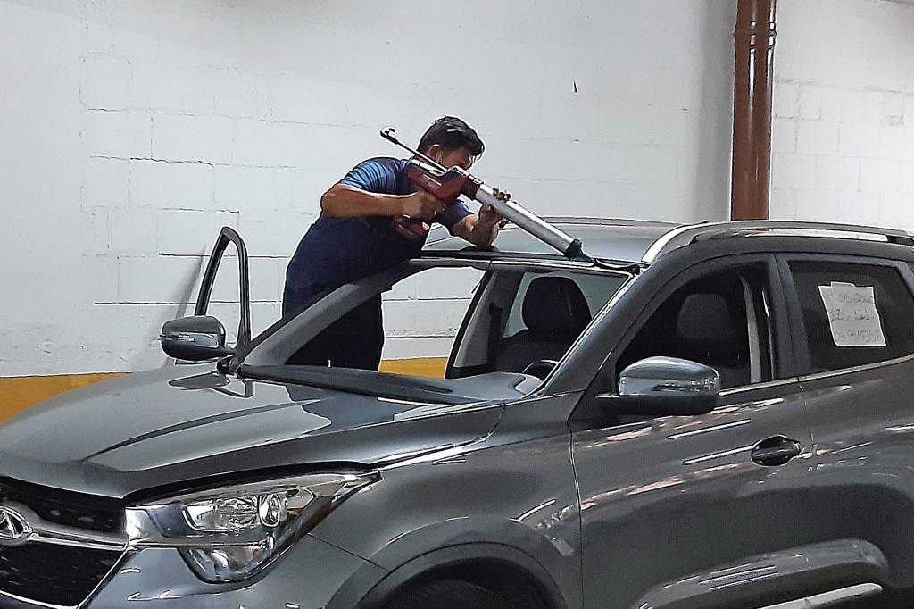 Chery Tiggo 5X Longa Duração troca vidro (4) Chery Tiggo 5X Longa Duração troca vidro (4)