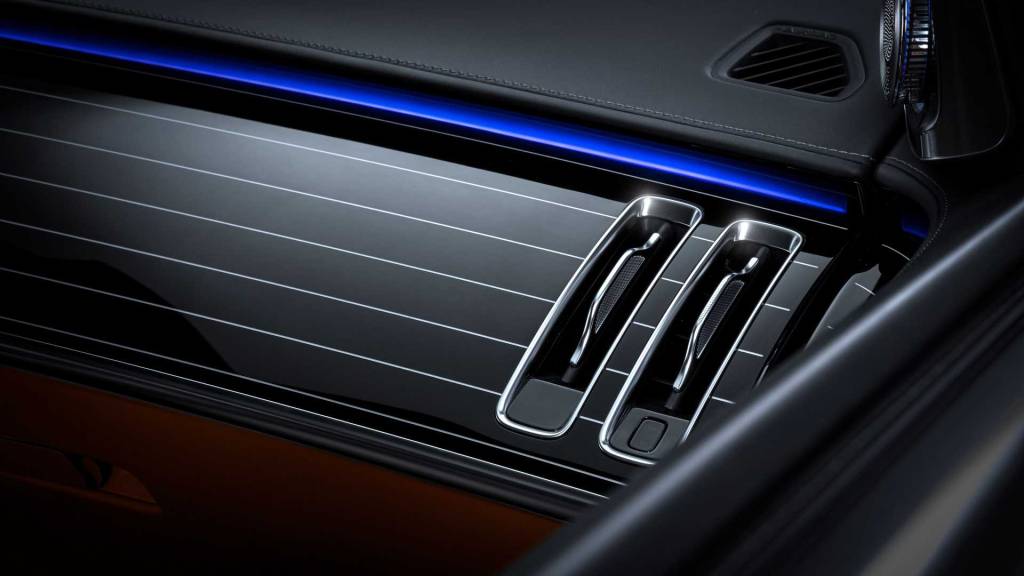Mercedes Classe S Novo Mercedes Classe S terá tecnologia inédita de iluminação interna