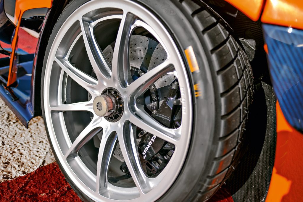 McLaren Senna GTR McLaren Senna GTR