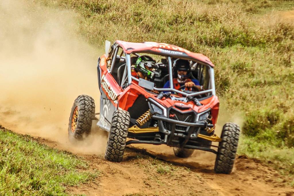 CAN-AM Maverick X3 MAX RS Turbo CAN-AM Maverick X3 MAX RS Turbo