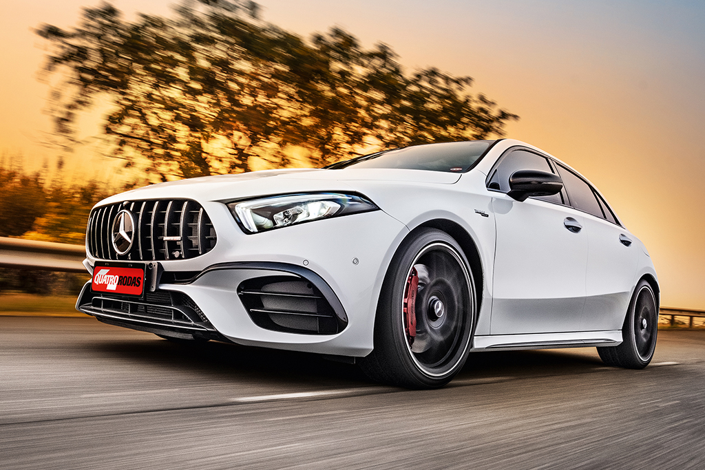 Teste: Mercedes-AMG A 45 S é o esportivo que faz esquecer de Porsche