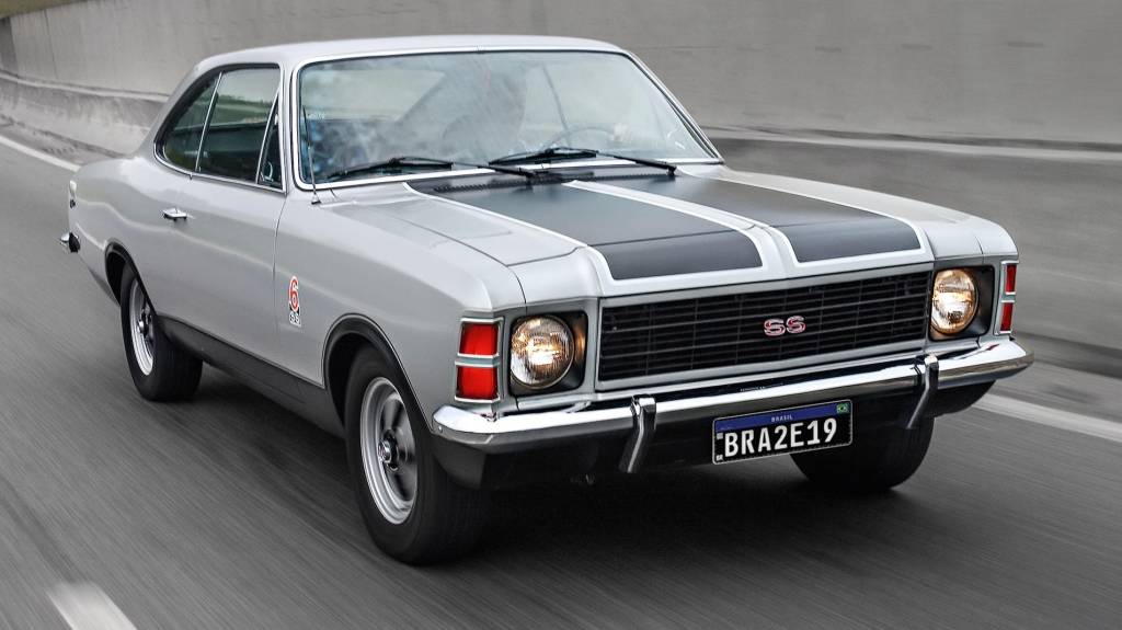 Contran libera placa preta em carros originais e modificados; veja regras