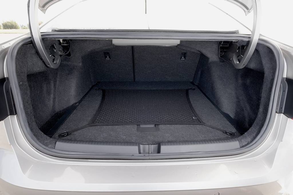 Virtus Comfortline 200 TSI (1) Virtus Comfortline 200 TSI (1)