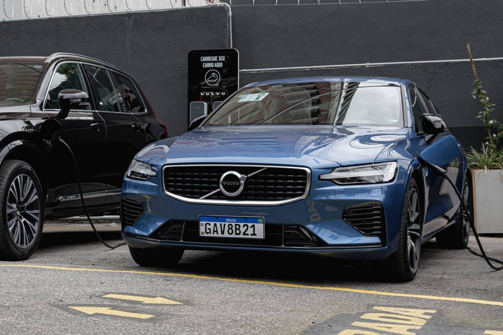 VolvoLovers_ViktorHugo_IKH7529 Volvo Lovers