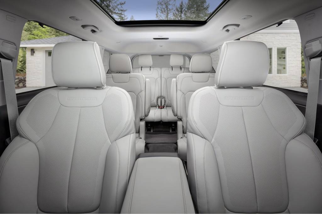 2021-Jeep-Grand-Cherokee-L-79-1 Grand Cherokee L