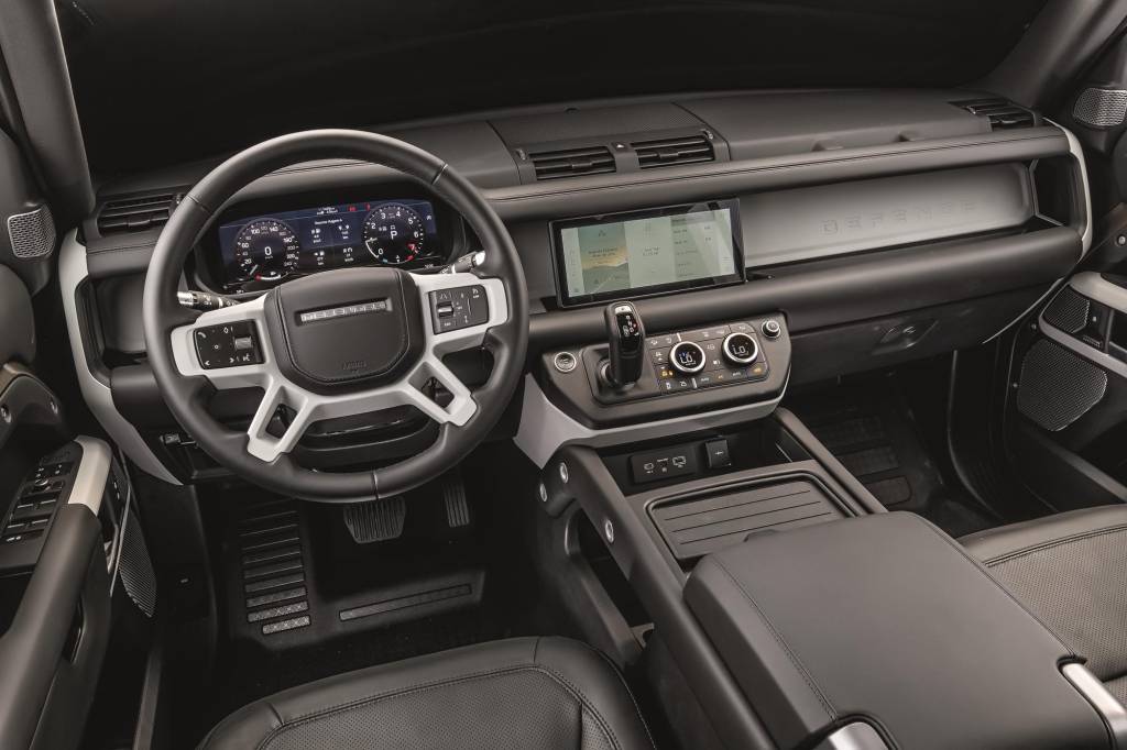 Land Rover Defender HSE 2021 (8) Land Rover Defender HSE 2021 painel