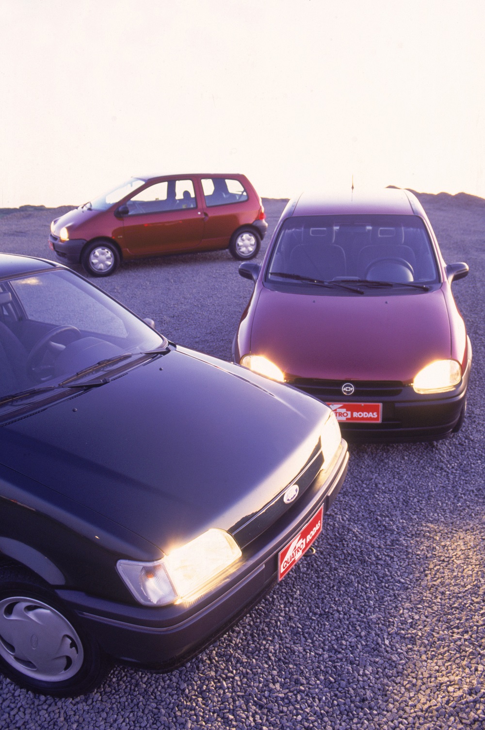 Teste comparativo entre o Fiesta 1.3, Corsa 1.4 e Twingo 1.2. Teste comparativo entre o Fiesta 1.3, Corsa 1.4 e Twingo 1.2.