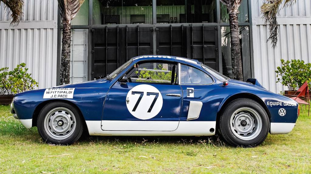 Karmann-Ghia Dacon 1966 Karmann-Ghia Dacon 1966 lateral e rodas