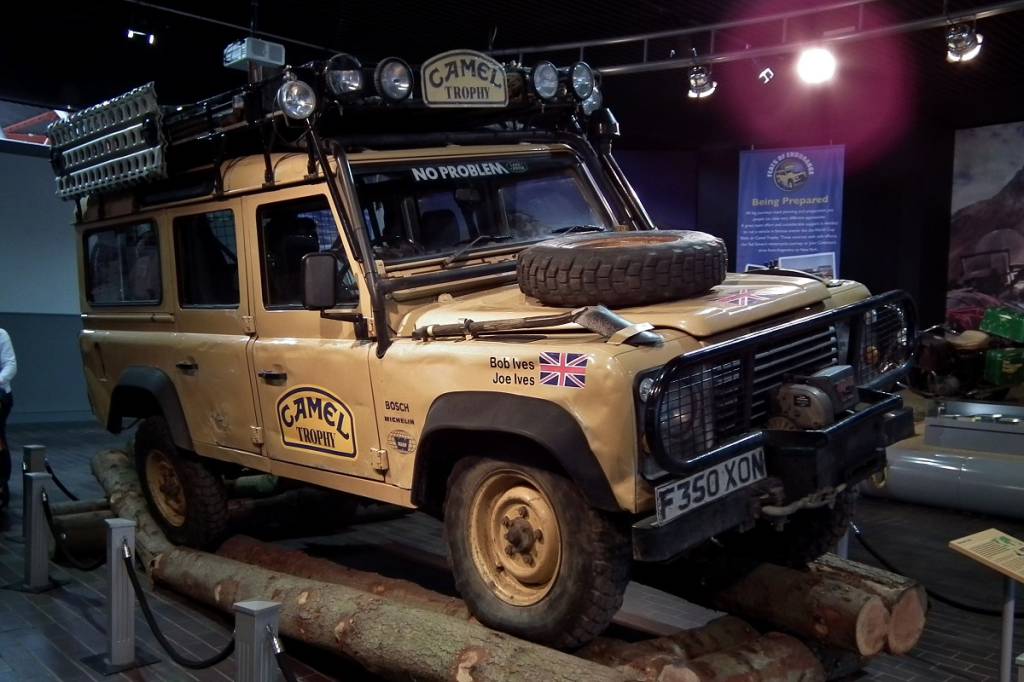 Land Rover Defender Camel Trophy 1989 Land Rover Defender Camel Trophy 1989
