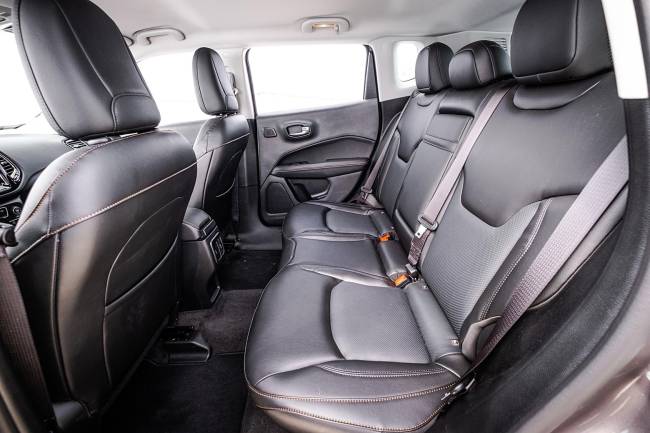 Jeep Compas Longitude Night Eagle 2.0 flex 2021 (23) Jeep Compas Longitude Night Eagle 2.0 flex 2021