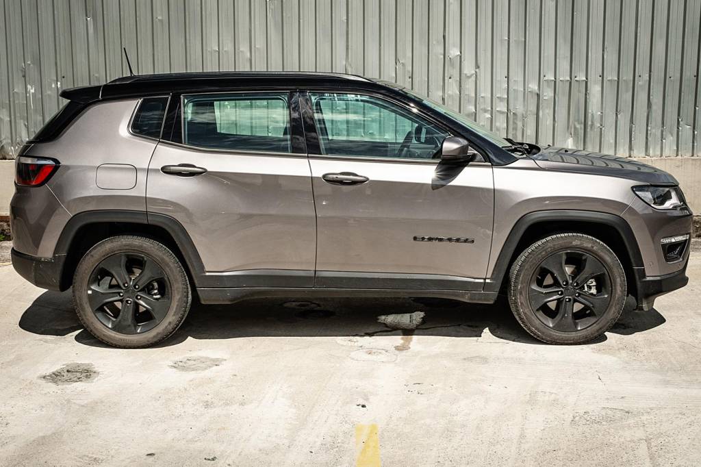Jeep Compas Longitude Night Eagle 2.0 flex 2021 (29) Jeep Compas Longitude Night Eagle 2.0 flex 2021