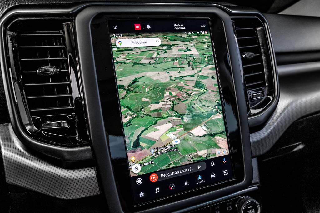 Fiat_Toro_Volcano (7) Interior da Fiat Toro Volcano turbo flex