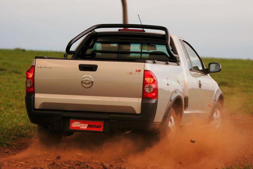 Montana off road 1.8 Total Flex, modelo 2005 da Chevrolet testada pela revista Q Chevrolet Montana Off Road