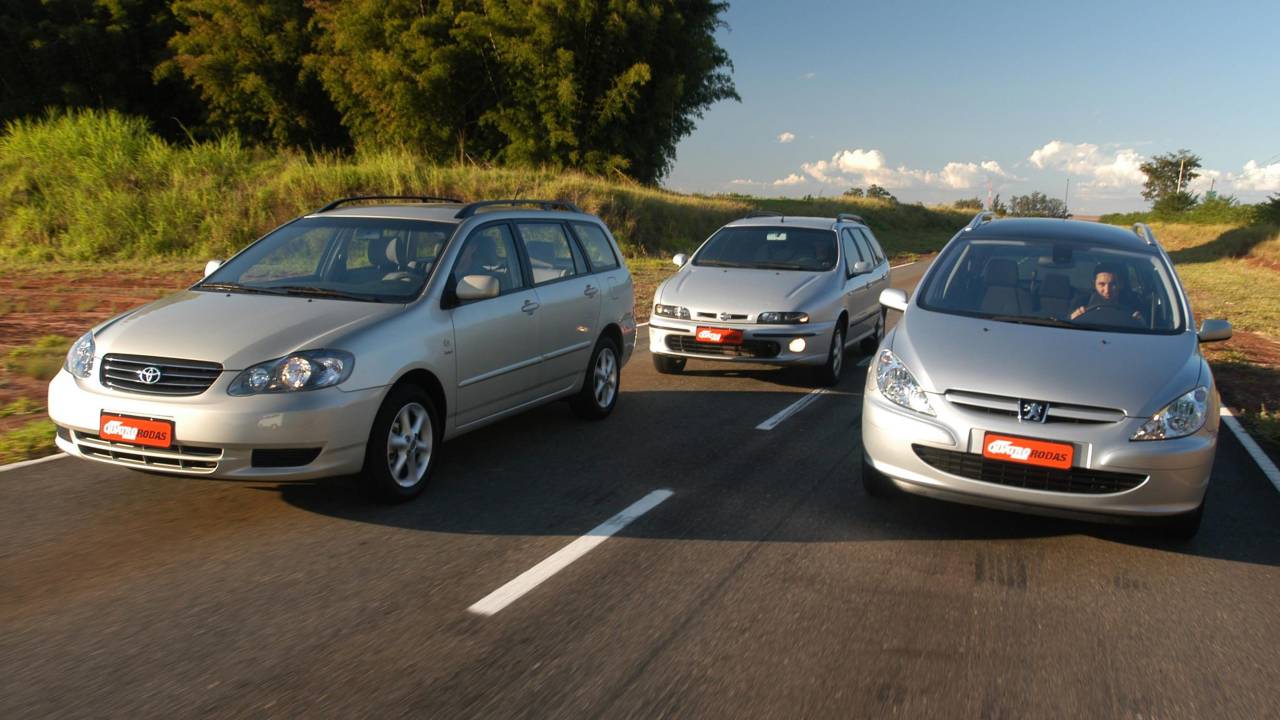 Teste comparativo peruas Marea Weekend toyota fielder peugeot 307 sw